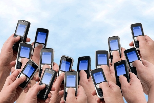 انتقاد مردم  از وضعیت آنتن‌دهی تلفن همراه در پلدختر