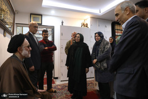بازدید سید محمد خاتمی از موزه دکتر حسن حبیبی
