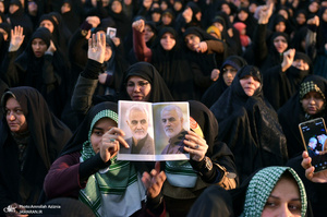 گرامیداشت سالروز ورود بنیانگذار جمهوری اسلامی ایران به میهن در حرم امام خمینی(س)