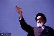 حضور مردم از نظر امام چقدر اهمیت دارد؟/ در حاشیه سخن عجیب نایب رئیس مجلس