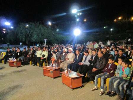 مراسم بزرگداشت سالگرد ارتحال امام خمینی(ره) در دیواندره برگزار شد