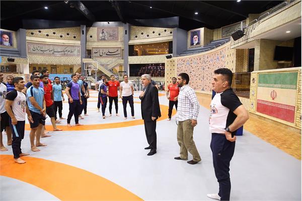بازدید صالحی امیری از فدراسیون و اردوی تیم ملی کشتی
