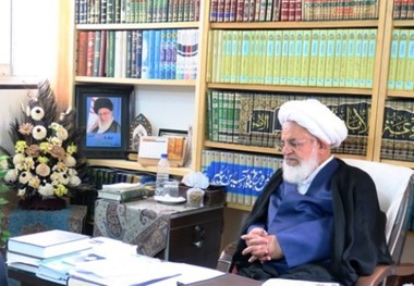 امام جمعه یزد: فضای استان باید چهره ماه رمضان داشته باشد