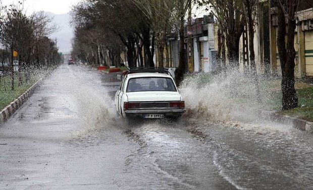 بارندگی مدارس سراسر خوزستان را در روز شنبه تعطیل کرد