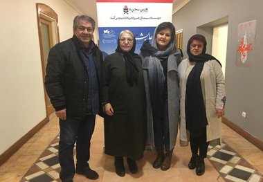 رخشان بنی‌اعتماد و جهانگیر کوثری در کنارِ کارگردان «حوا، مریم، عایشه»