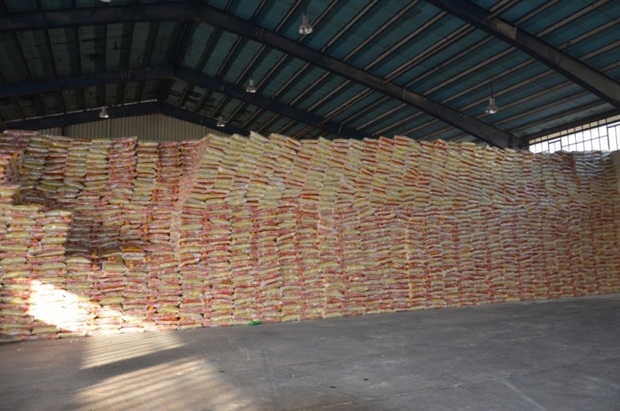 225 تن برنج خارجی در بناب کشف شد