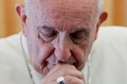 پاپ کشیش‌های نیجریه را تهدید کرد