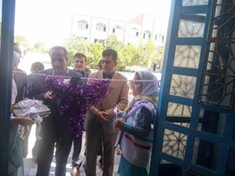 مفروش کردن نمازخانه های مدارس شهرستان نورآباد