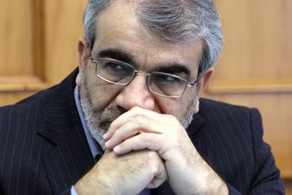     
احتمال نامزدی احمدی نژاد و شورای نگهبان