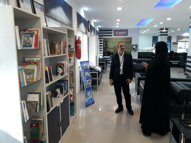 ایستگاه کتاب در دفتر هواپیمایی هما در بوشهر گشایش یافت