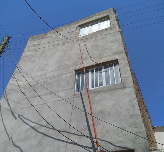 انشعابات غیرمجاز برق در تبریز جمع آوری می شود