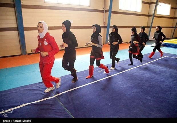 مسابقات ایروبیک بانوان ۱۵ استان در بوشهر آغاز شد
