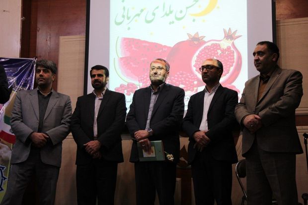 شبی به بلندای لبخند نیازمندان