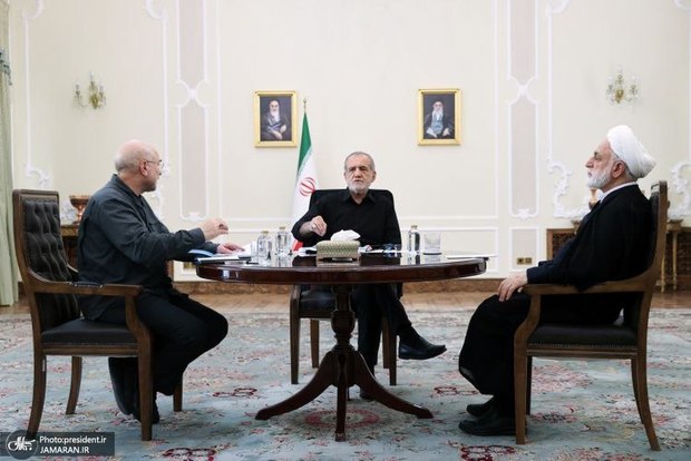 پزشکیان و دیگر سران قوا چگونه از حمله رژیم اسراییل نجات یافتند؟/ رییس جمهور روایت کرد + فیلم