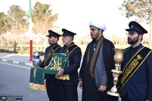 مراسم وداع با پیکر مطهر شهدای ناوشکن دنا درحرم امام خمینی