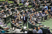 حاشیه های دومین روز رأی اعتماد به دولت روحانی