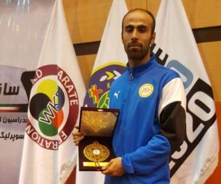 معلم کردستانی برای شرکت در لیگ جهانی کاراته انتخاب شد