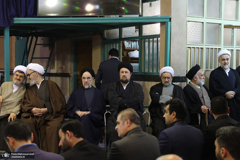 مراسم تشییع آیت الله رحمت (ره) از حسینیه جماران -1