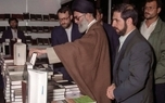 عکسی قدیمی از شهید علی لاریجانی در کنار رهبر شهید انقلاب
