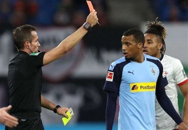 توقف لایپزیگ، بایرن‌‌مونیخ را در صدر نگه داشت
