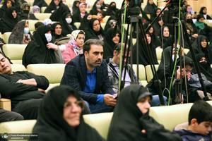 تجلیل از خانواده معظم شهدای خمین در بیت تاریخی امام خمینی