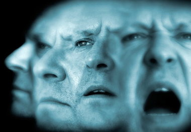 نارضایتی از شرایط زندگی‌ دلیل عصبانیت مردم!