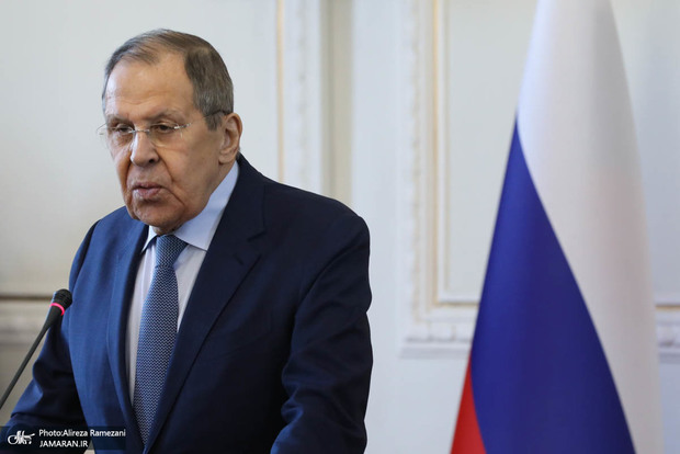 لاوروف: آمریکایی‌ها هیچ هدف مشخصی در حمله به ایران ندارند/ اقدامات ایالات متحده ممکن است ایران را به توسعه سلاح‌های هسته‌ای تشویق کند