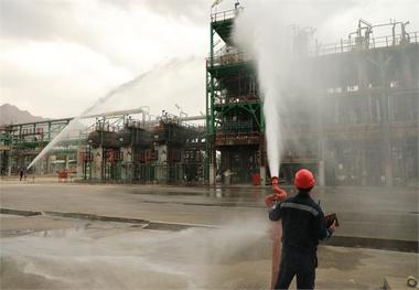 دبیرکل انجمن صنفی کارفرمایی صنعت پتروشیمی: هدف قرار گرفتن هاب‌های پتروشیمی ایران امنیت غذایی جهان را تهدید می‌کند