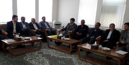 وزیر فرهنگ و ارشاداسلامی از اعزام زائران سمنانی به حج و عتبات عالیات از فرودگاه این استان موافقت کرد