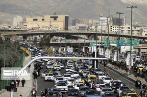 راهپیمایی 22 بهمن در تهران -1