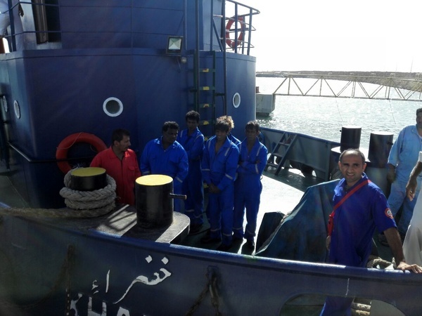 نجات 5 ماهیگیر سریلانکایی توسط کشتی غول پیکر نفتکش ایرانی