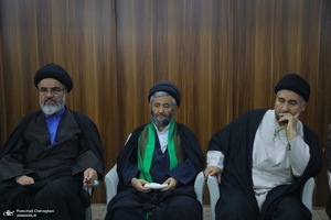 مراسم شب سالگرد شهادت امام صادق(ع) و بزرگداشت رهبر شهید انقلاب از سوی سید حسن خمینی