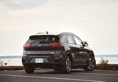 کراس اوور برقی جدید کیا E-Niro + تصاویر و مشخصات فنی

