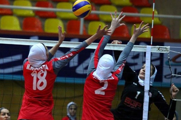 دختران والیبالیست قزوین در اولین بازی خود موفق ظاهر شدند