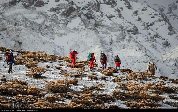 اعزام 25 گروه امدادگر هلال احمر به ارتفاعات «پازن پیر» دنا