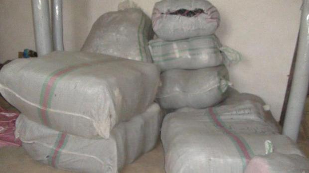کشف کالای قاچاق 500میلیون ریالی البسه در شهرستان نیر