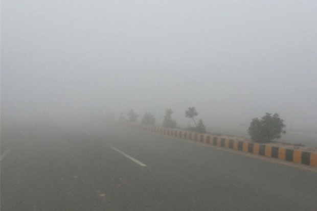 ابرناکی و مه پدیده غالب در استان مرکزی است