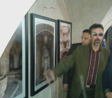 اردستان میزبان نمایشگاه مجموعه عکس های 40 مسجد جامع کشور