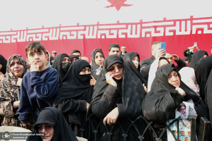 مراسم تشييع شهيد درياسالار علی شمخانی در امام زاده صالح (ع)