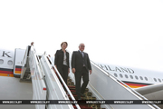 استقبال جالب از رئیس جمهور آلمان و همسرش+ عکس