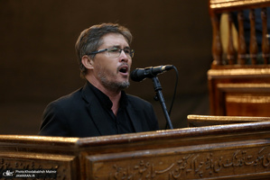 مراسم شب عاشورا در حرم مطهر امام خمینی (س)