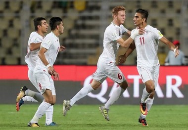 شکست یک نیمه ای تیم ملی فوتبال نوجوانان مقابل اسپانیا