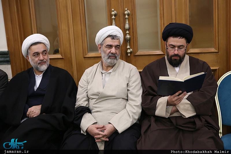 مراسم ترحیم مادر یکی از کارکنان موسسه تنظیم و نشر آثار امام خمینی(س)