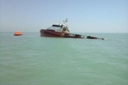 نجات هشت سرنشین شناور لایروب غرق شده در آبهای خلیج فارس