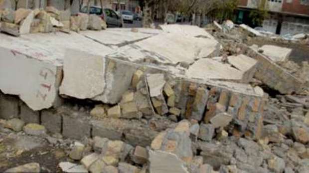 ریزش دیوار در خرمشهر مرگ کارگر جوان را رقم زد