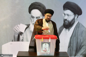 حضور سید حسن خمینی در مرحله دوم انتخابات ریاست جمهوری چهاردهم