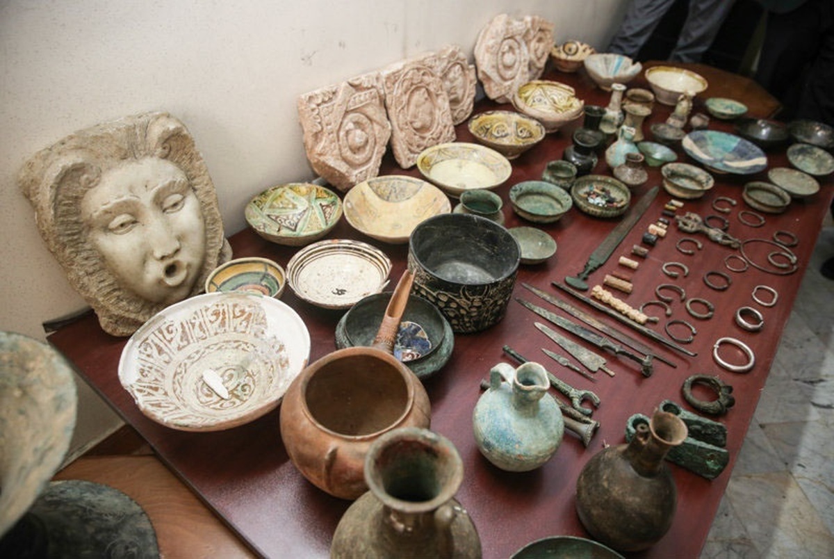 کشف محموله قاچاق عتیقه‌های تاریخی در یاسوج