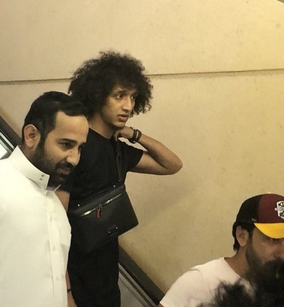 حضور عمر عبدالرحمن در ریاض برای عقد قرارداد با الهلال + عکس
