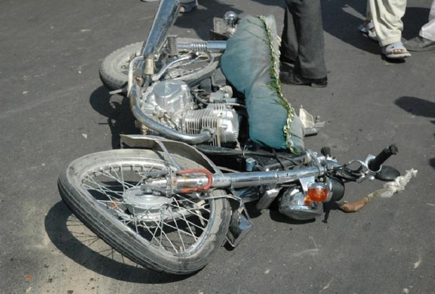 تصادف موتورسیکلت با پراید در جاجرم یک کشته داشت