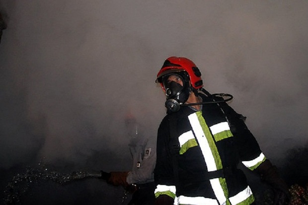 مدیر کل مدیریت بحران قزوین با آتش نشانان مصدوم دیدار کرد